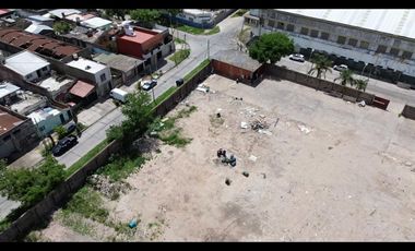 Galpón deposito 7.000 m2 descubiertos alquiler Avellaneda