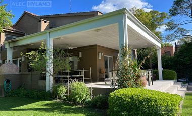 Casa en alquiler por temporada con pileta en LA HORQUETA