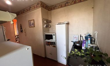 Venta departamento 3 ambientes con balcón en Lanús Este