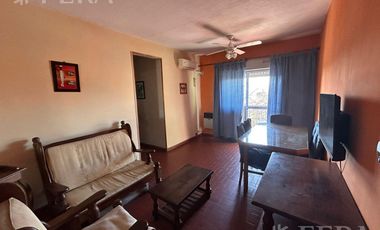 Venta departamento 3 ambientes con balcón en Lanús Este