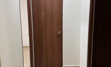 RENTO CASA EN COLINA ESMERALDA  $23,000