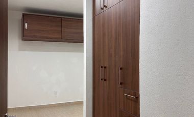 RENTO CASA EN COLINA ESMERALDA  $23,000