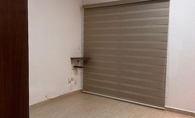 RENTO CASA EN COLINA ESMERALDA  $23,000