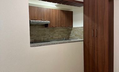RENTO CASA EN COLINA ESMERALDA  $23,000