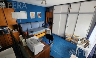 Venta casa de 4 ambientes con cochera y jardin en Ezpeleta