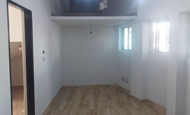 PH 3 Ambientes con entrada independiente – Totalmente refaccionado a nuevo – Parque Avellaneda, CABA