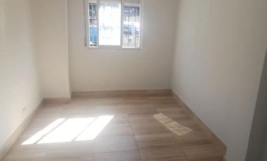 PH 3 Ambientes con entrada independiente – Totalmente refaccionado a nuevo – Parque Avellaneda, CABA