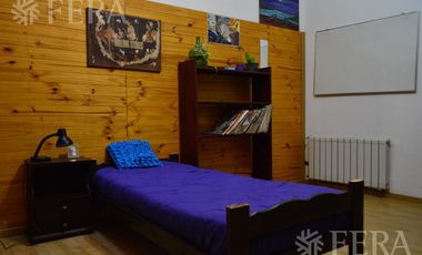 Venta casa 6 ambientes con patio en Crucecita