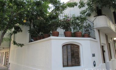 Venta casa 6 ambientes con patio en Crucecita