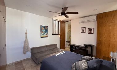 CASA EN VENTA PARQUE CENTRAL, Al Norte de la Ciudad de Mérida, Yuc.