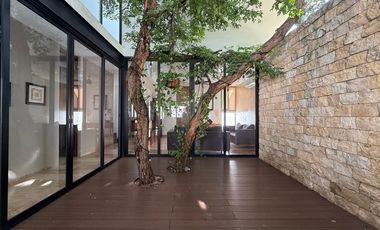 CASA EN VENTA PARQUE CENTRAL, Al Norte de la Ciudad de Mérida, Yuc.