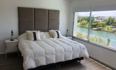 Casa a la laguna  en Santa Clara, Villanueva