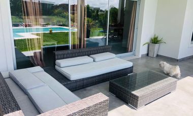 Casa a la laguna  en Santa Clara, Villanueva