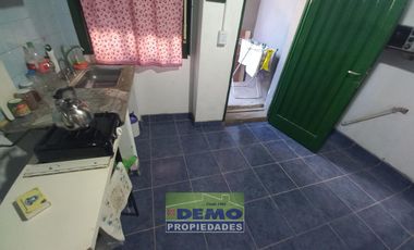 Casa en Planta Alta y 4 Departamentos