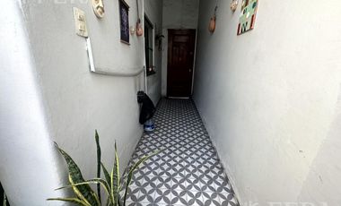 Venta casa 3 ambientes con patio en Sarandí