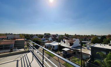 DUPLEX DE 4 AMBIENTES A ESTRENAR CON COCHERA Y TERRAZA EN PLANTA ALTA EN VENTA. CARAPACHAY