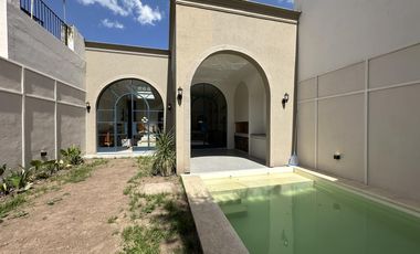 VENTA Casa en Abasto