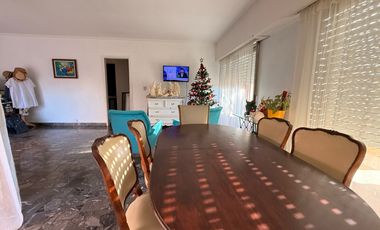 Departamento en venta – Piso completo en planta alta | Excelente estado