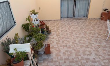 Departamento en venta – Piso completo en planta alta | Excelente estado