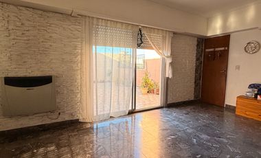 Departamento en venta – Piso completo en planta alta | Excelente estado