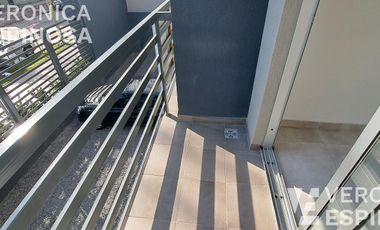 Departamento  de dos ambientes en alquiler , Moron Sur.