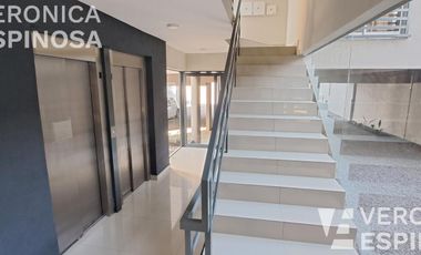 Departamento  de dos ambientes en alquiler , Moron Sur.