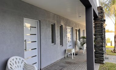 Complejo en Pueblo Liebig con piscina