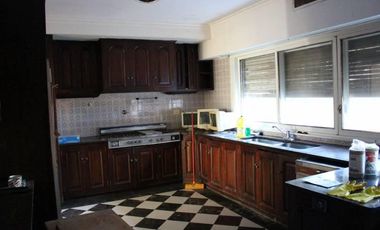 Importante Residencia en venta en La Lucila