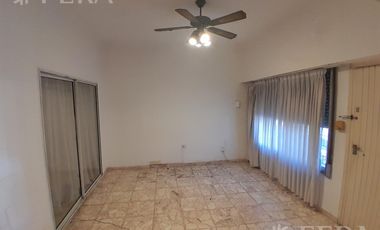 Venta de PH 3 ambientes en Sarandi