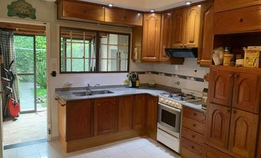 Alquiler Duplex 3 amb. c/ cochera y fondo - Ramos Mejia