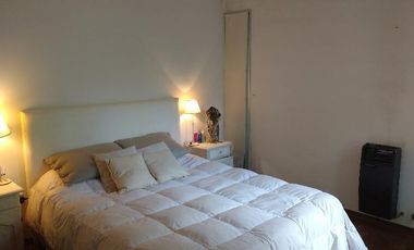 Casa  venta Villa Elisa 2 dormitorios cocheras parque asfalto servicios