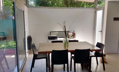 Casa  venta Villa Elisa 2 dormitorios cocheras parque asfalto servicios