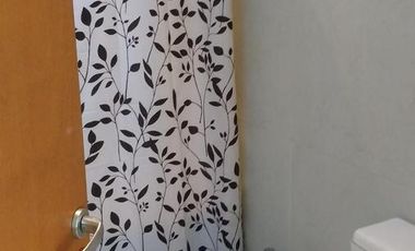 Casa  venta Villa Elisa 2 dormitorios cocheras parque asfalto servicios