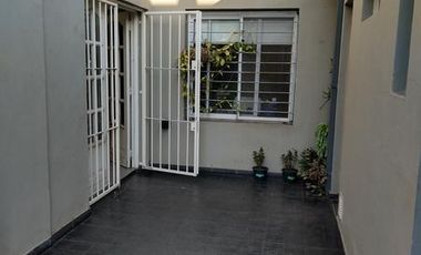 Casa - Temperley Oeste