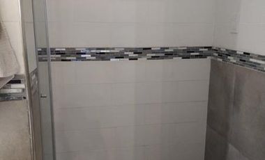 Casa - Temperley Oeste