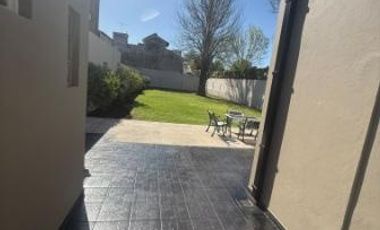 Casa - Temperley Oeste