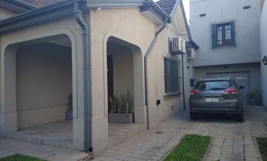 Casa - Temperley Oeste