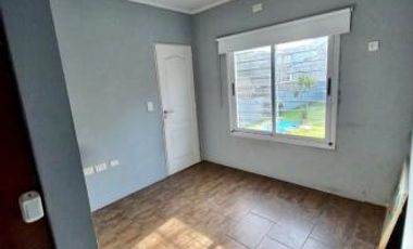 Casa - Temperley Oeste