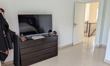 Alquiler anual, con muebles