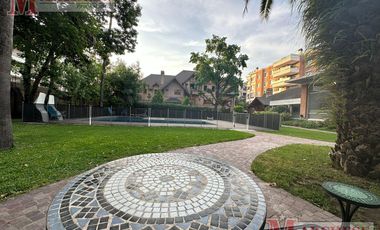 Departamento en  VENTA de cuatro ambientes