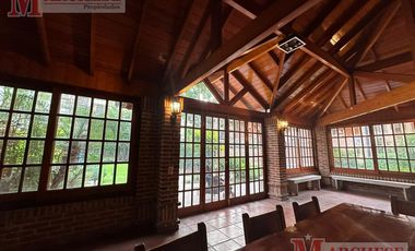 Departamento en  VENTA de cuatro ambientes