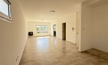 Departamento en Lobos