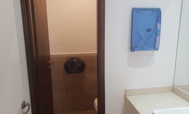 Alquiler de oficina de 140 m2 en Beccar