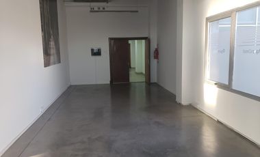 Alquiler de oficina de 140 m2 en Beccar