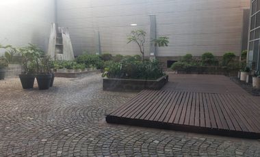 Alquiler de oficina de 140 m2 en Beccar