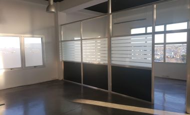 Alquiler de oficina de 140 m2 en Beccar