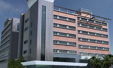 Alquiler de oficina de 140 m2 en Beccar