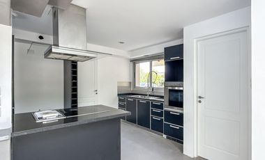 Casa en Alquiler en Barrio Los Sauces, Nordelta,  3 dor, play, 4 baños, impec, con pileta.