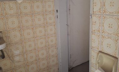 Local en  Villa Regina Cipolletti 200