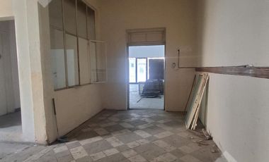 Local en  Villa Regina Cipolletti 200